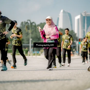 Runner Photo 6757917