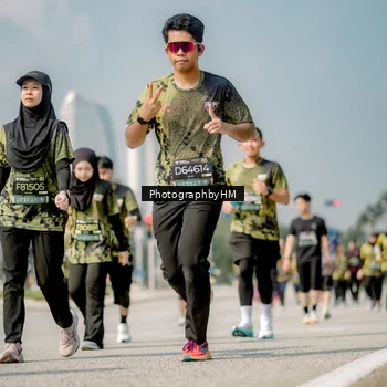Runner Photo 6757933