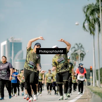 Runner Photo 6757965