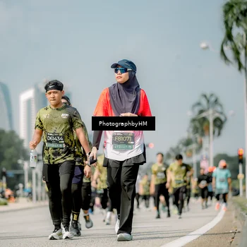 Runner Photo 6758042