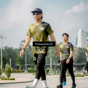 Runner Photo 6758051
