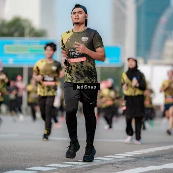 Runner Photo 6758151