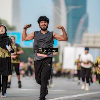 Runner Photo 6758152