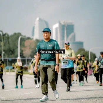 Runner Photo 6758156