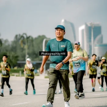 Runner Photo 6758174