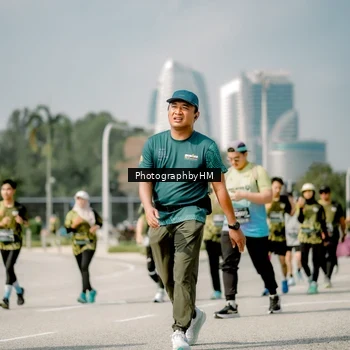 Runner Photo 6758179