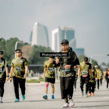 Runner Photo 6758186