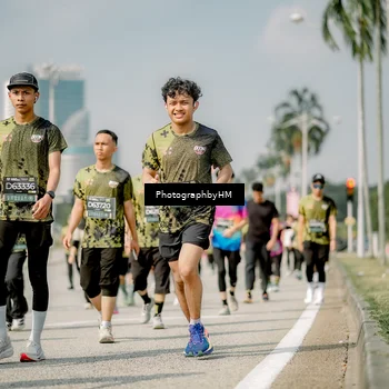 Runner Photo 6758340