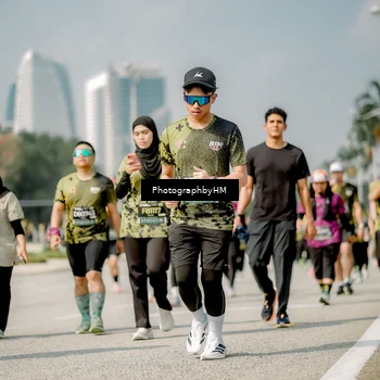 Runner Photo 6758372