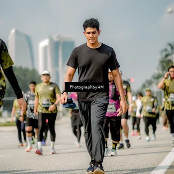 Runner Photo 6758417
