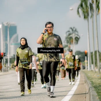 Runner Photo 6758452