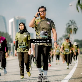 Runner Photo 6758471