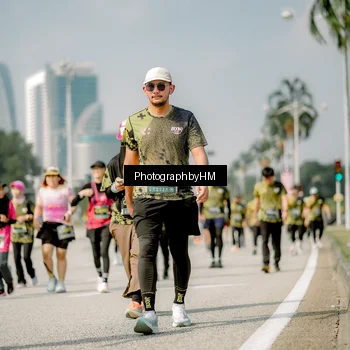 Runner Photo 6758540