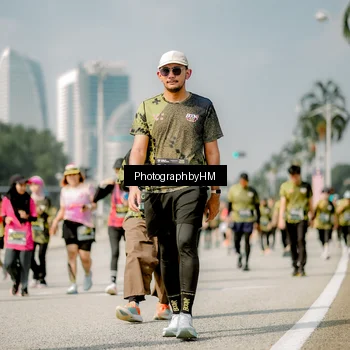 Runner Photo 6758542
