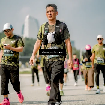Runner Photo 6758546