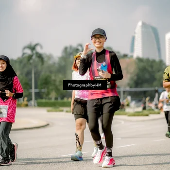 Runner Photo 6758589