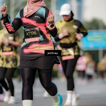 Runner Photo 6758640