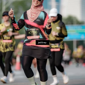 Runner Photo 6758644