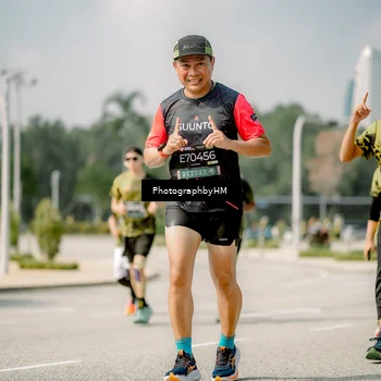 Runner Photo 6758679