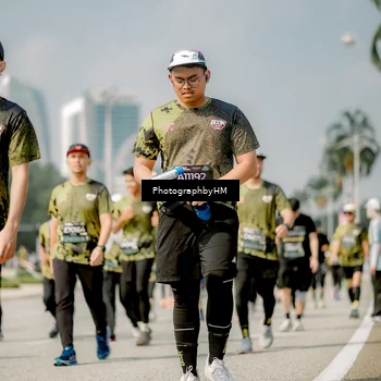 Runner Photo 6758704