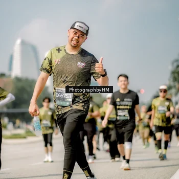 Runner Photo 6758738
