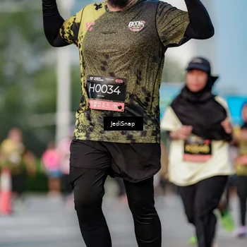 Runner Photo 6758747