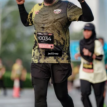 Runner Photo 6758750