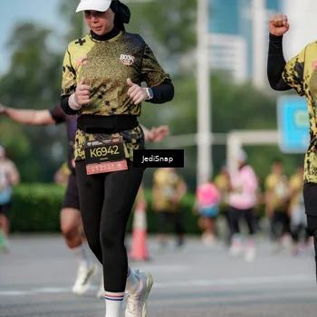 Runner Photo 6758784