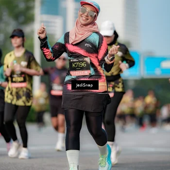 Runner Photo 6758802