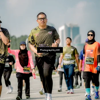 Runner Photo 6758823
