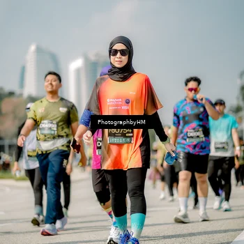 Runner Photo 6758832