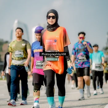 Runner Photo 6758851