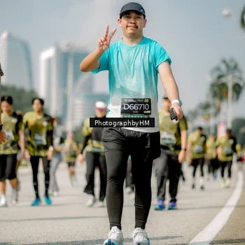 Runner Photo 6758868