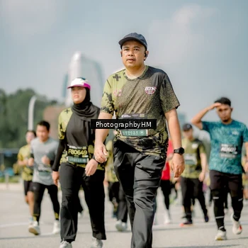 Runner Photo 6758879
