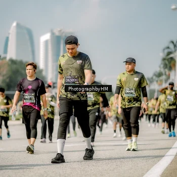 Runner Photo 6758912