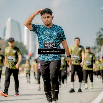 Runner Photo 6758913
