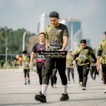 Runner Photo 6758925