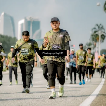 Runner Photo 6758938