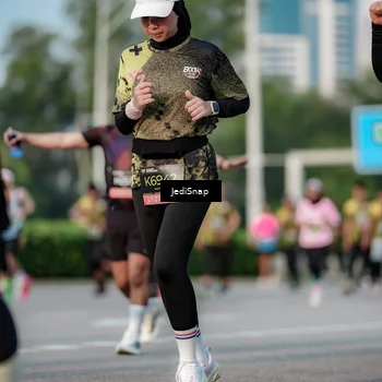 Runner Photo 6758939