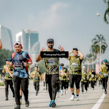 Runner Photo 6758967