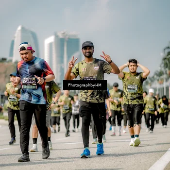 Runner Photo 6758994