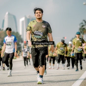 Runner Photo 6759030