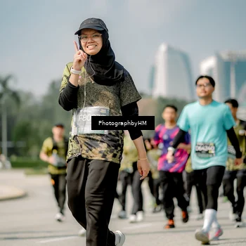 Runner Photo 6759089