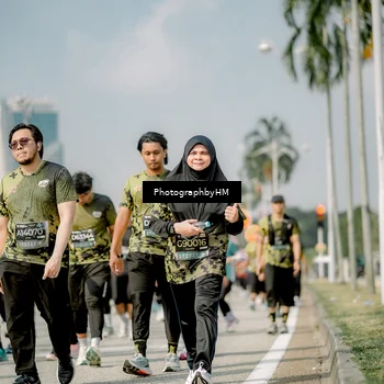 Runner Photo 6759102