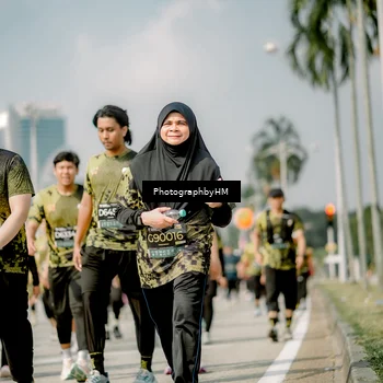 Runner Photo 6759119