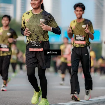 Runner Photo 6759172