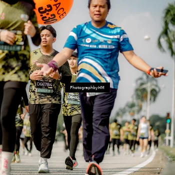 Runner Photo 6759177