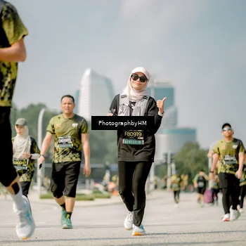 Runner Photo 6759257