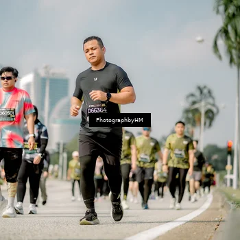 Runner Photo 6759304