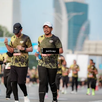 Runner Photo 6759359